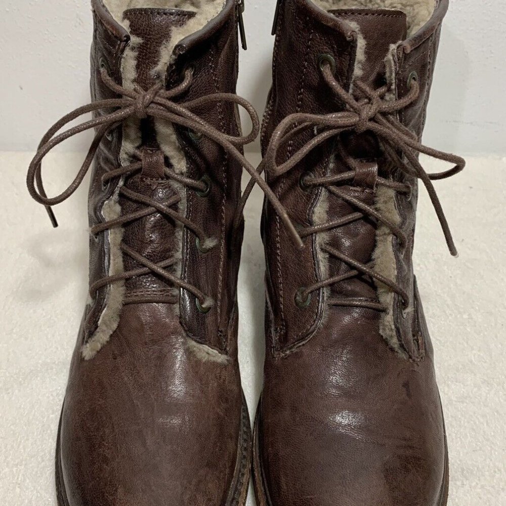 Frye Valerie Brown Leather Shearling Lined Lace Up Combat Boots 9 B